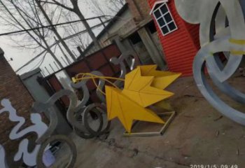 楓葉雕塑制作，園林裝飾，建筑烤漆楓葉雕塑廠家