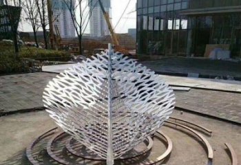 鏤空樹葉雕塑選用，陸地擺件，鐵藝樹葉雕塑加工廠家