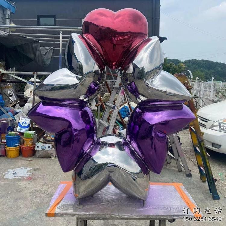 心心相印雕塑展品，室外軟裝，展示心形雕塑訂做