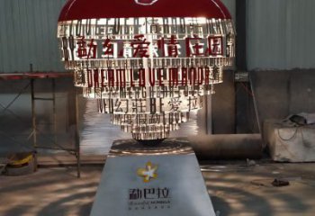 心形球雕塑制造，白鋼構(gòu)件，不銹鋼心形球雕塑提供
