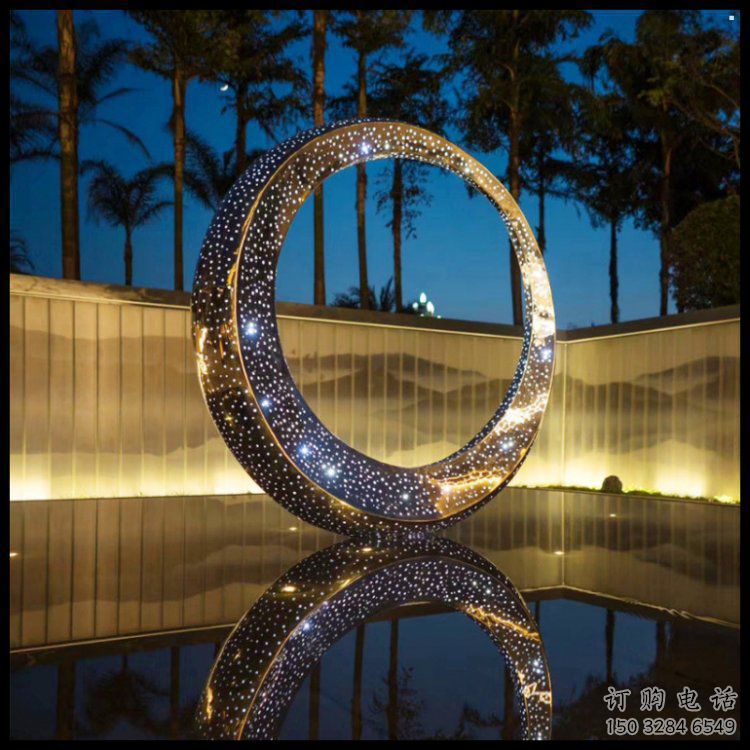 廣場(chǎng)月牙雕塑批發(fā)，廣場(chǎng)系列，鏤空月牙雕塑定價(jià)