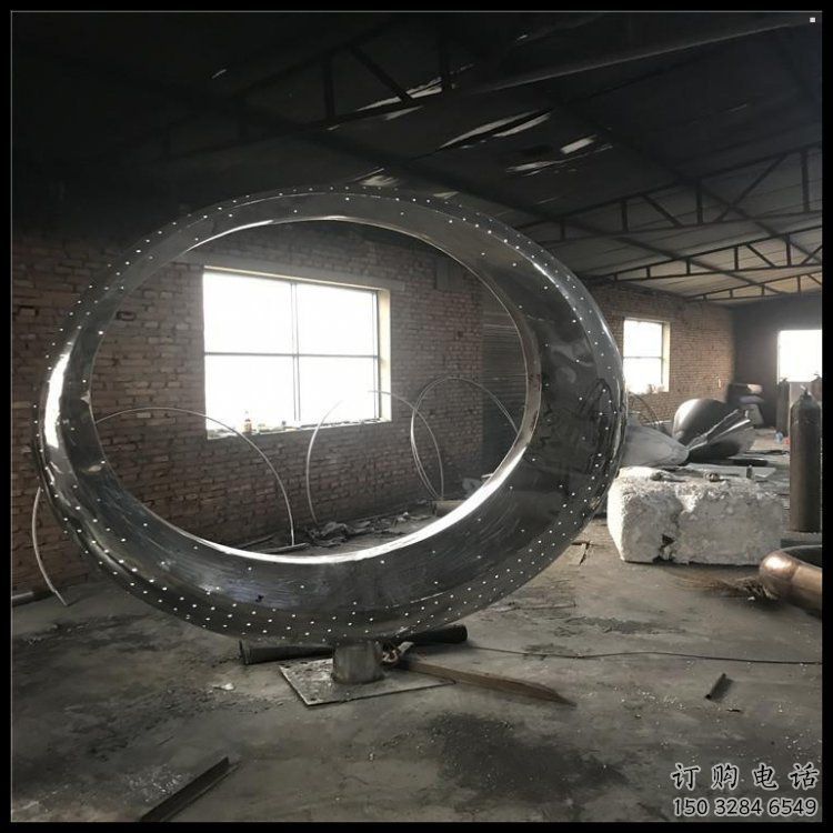 月亮船雕塑標(biāo)準(zhǔn)，彩鋼制作，不銹鋼月亮船雕塑優(yōu)價