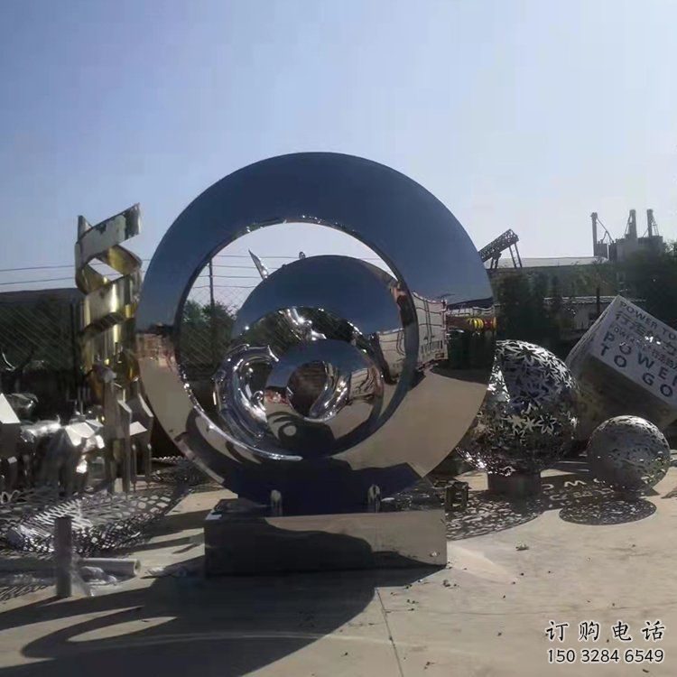 步行街圓環(huán)雕塑，鍛造景觀雕塑，鏤空方式