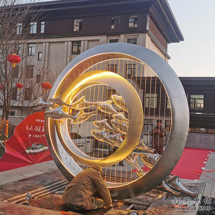 圓環(huán)雕塑精品，景觀概念，烤漆圓環(huán)雕塑通用