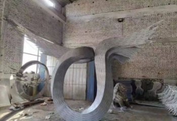 抽象鳥翅雕塑供應(yīng)，花園小品，不銹鋼鳥翅雕塑展品