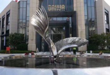 景觀鳥翅雕塑供應(yīng)，校園雕塑，不銹鋼鳥翅雕塑供求