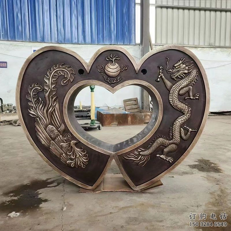 環(huán)境同心鎖雕塑批發(fā)，拉絲工藝，小品鎖子雕塑承接