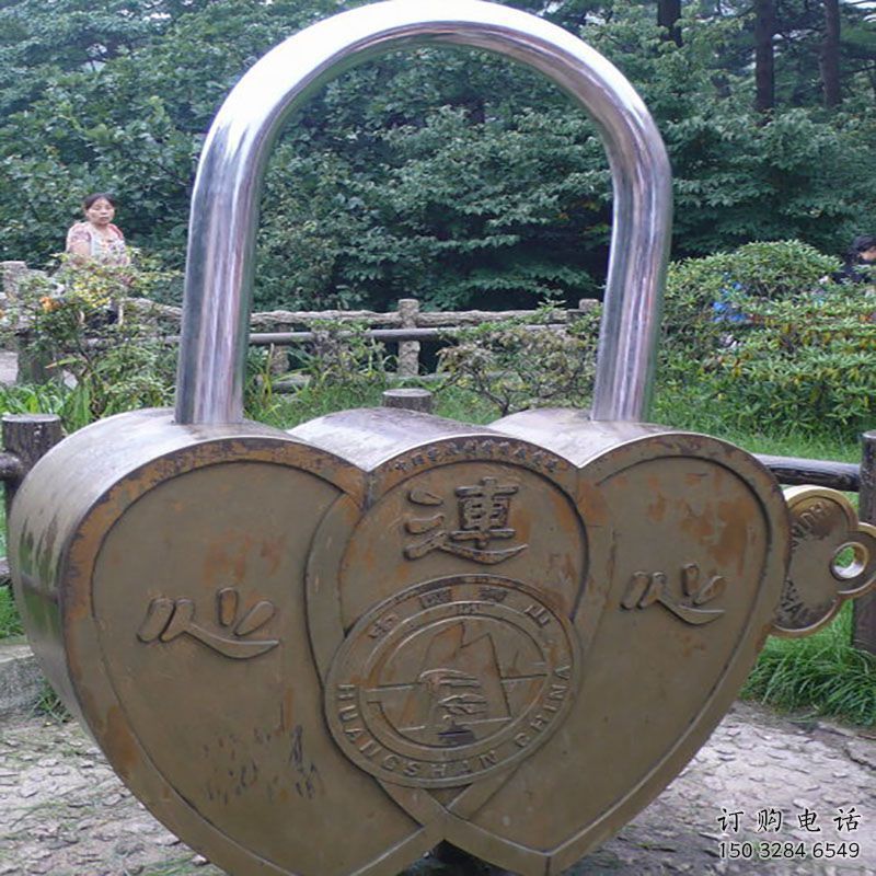 同心鎖雕塑景觀制造，街景小品，鎖子雕塑優(yōu)價