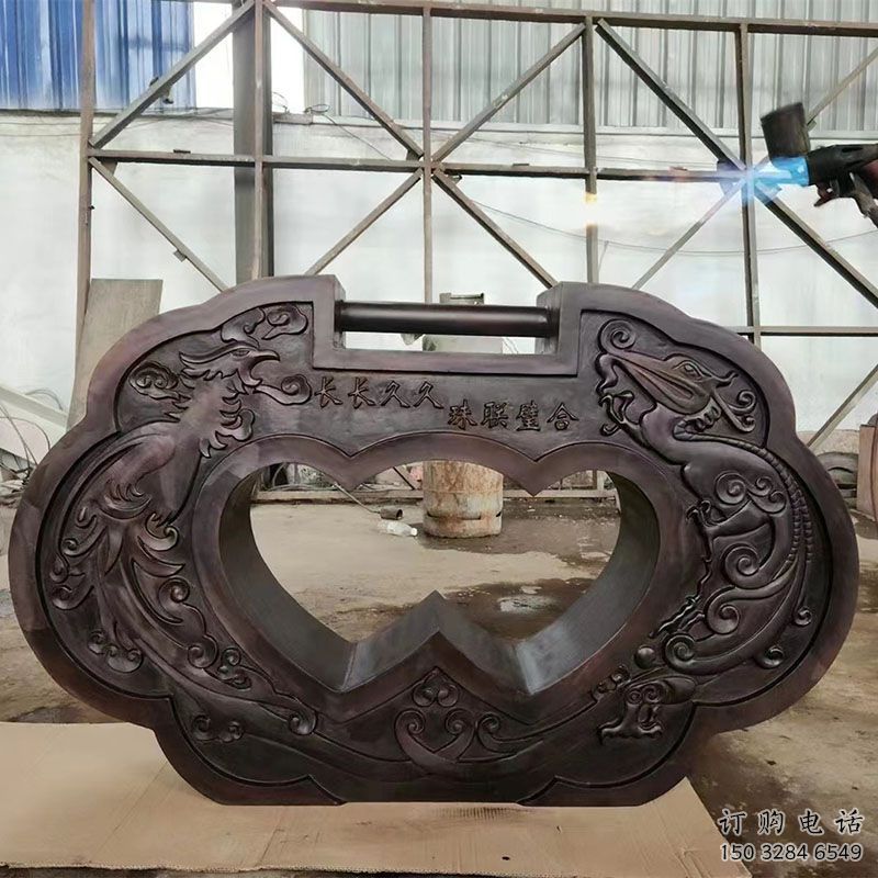 環(huán)境銅鎖子雕塑選定，園林裝飾，大型銅鎖子雕塑公司