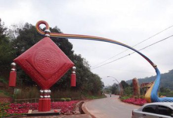 阜陽(yáng)街道中國(guó)結(jié)雕塑
