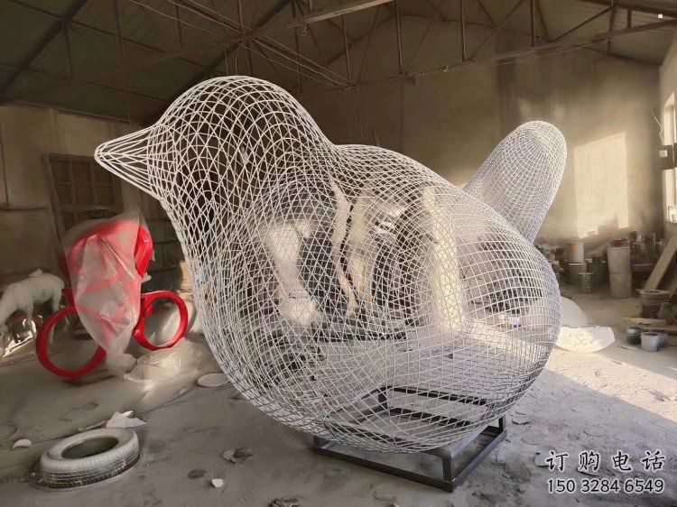 武威鏤空小鳥雕塑精選，陸地?cái)[件，鐵藝鳥兒雕塑精品