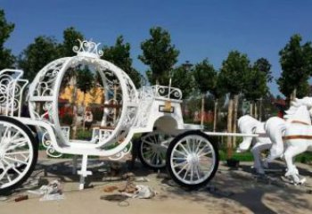 陽江廣場(chǎng)馬車雕塑