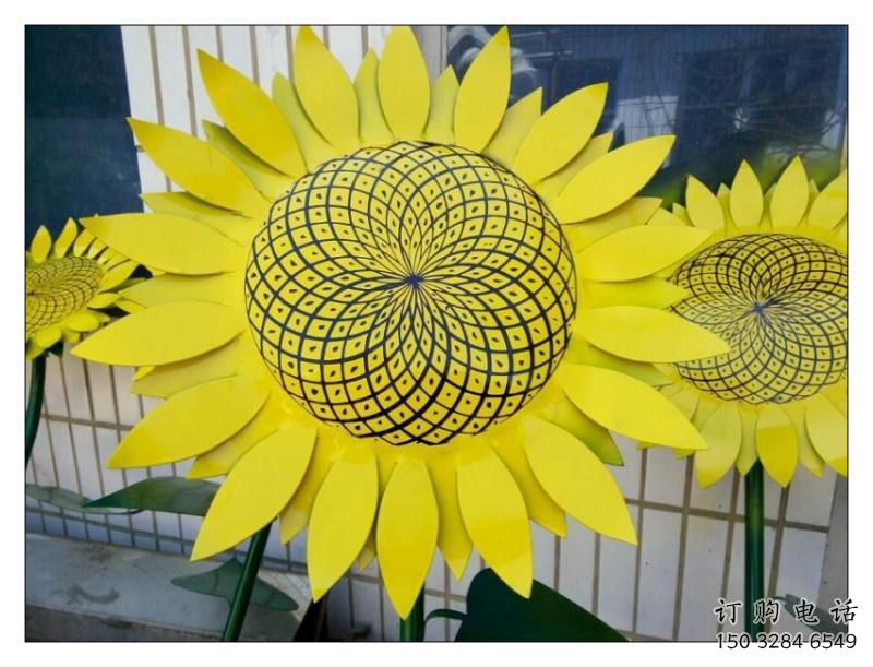 萬寧抽象花籃雕塑展品，小區(qū)雕塑，葵花花籃雕塑工程制作精選