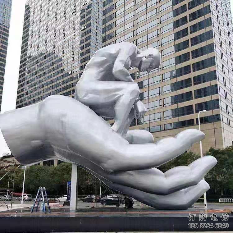 武漢沉思者雕塑，景觀雕塑，手托人物雕塑廠家提供