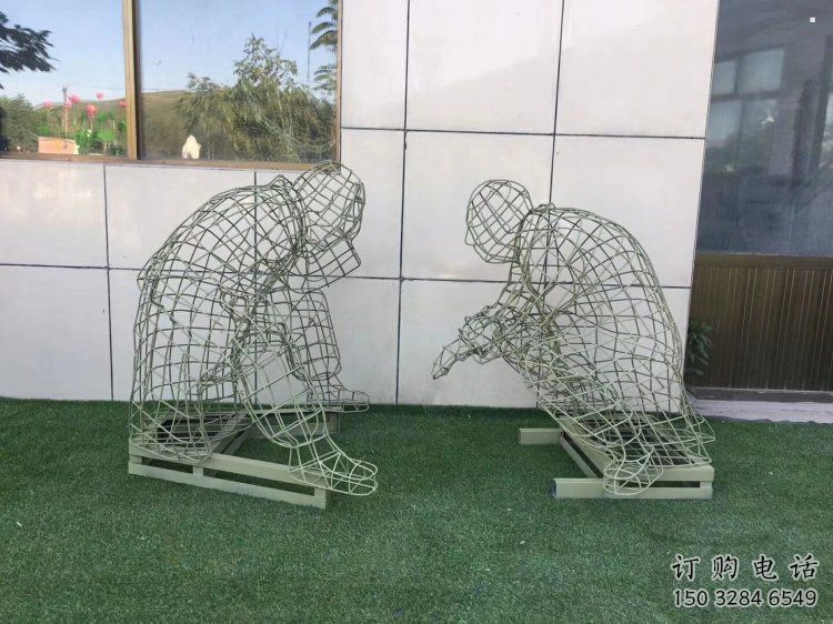 葫蘆島鏤空下棋雕塑供需，廣場(chǎng)雕塑，鐵藝民俗人物雕塑選用