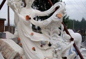 達(dá)孜公園天女散花雕塑